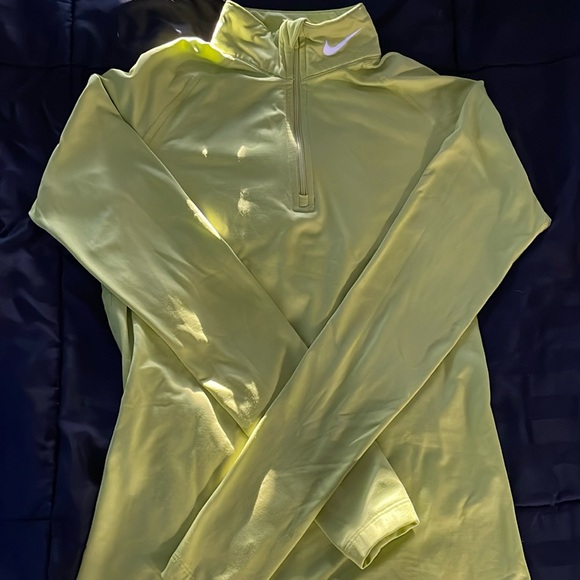 Nike Jackets & Blazers - Nike therma fit